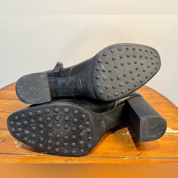 TOD'S Gomma Ankle Leather Boots Black Gold Buckle Sz EU40 - Picture 6 of 16